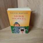 Safier, David-Miss Merkel: Mord auf dem Friedhof.